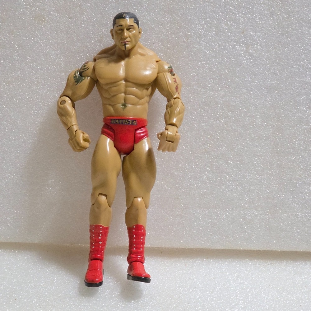 JAKKS Pacific WWE Batista 2007 Vintage Red Trunks Wrestling Action Figure 7"